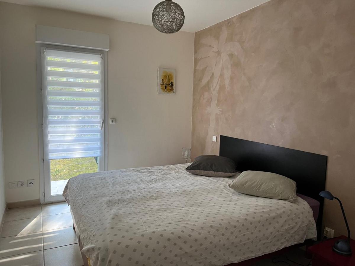 Saint-Raphael, Boulouris, F2 Dans Belle Residence 3 Piscines, Proche Bord De Mer Bagian luar foto